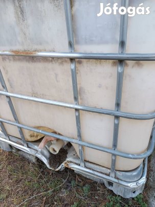 vízgyűjtő tartály  