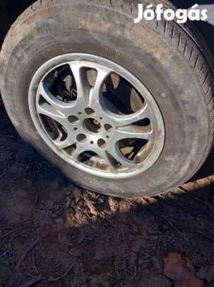 voyager felni 2 db 16-os téli gumival