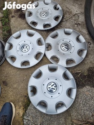 vw 16collos original dísztárcsa