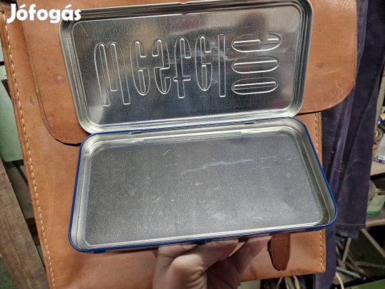 westel fém tolltartó