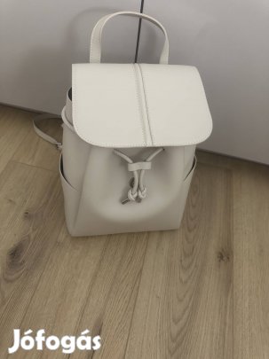 zara női hátitáska világos színű eladó 