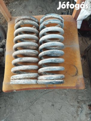 zuk zsuk első rugó pár eladó 